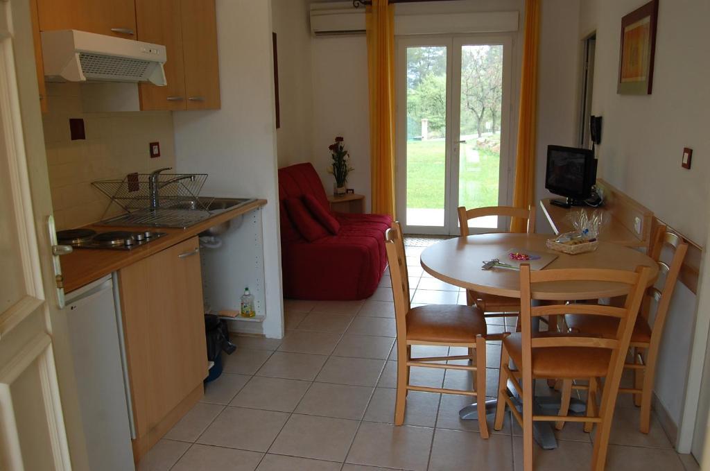 Residence Cote Sud Peypin Szoba fotó